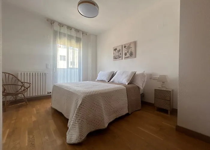 Atico Con Vistas Al Mercado Opcion De Parking Διαμέρισμα